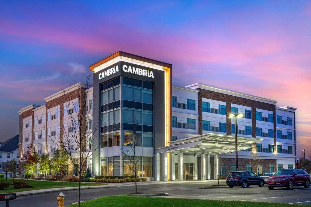 Cambria Hotel Manchester South Windsor ภายนอก รูปภาพ